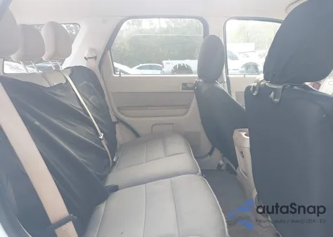 2011 Ford Escape Xlt из США, поврежденный, VIN 1FMCU0DG8BKC12253